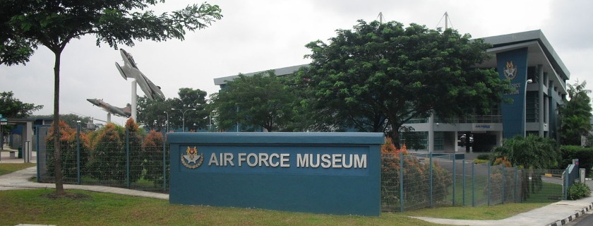 Near the Bayfront MRT Station